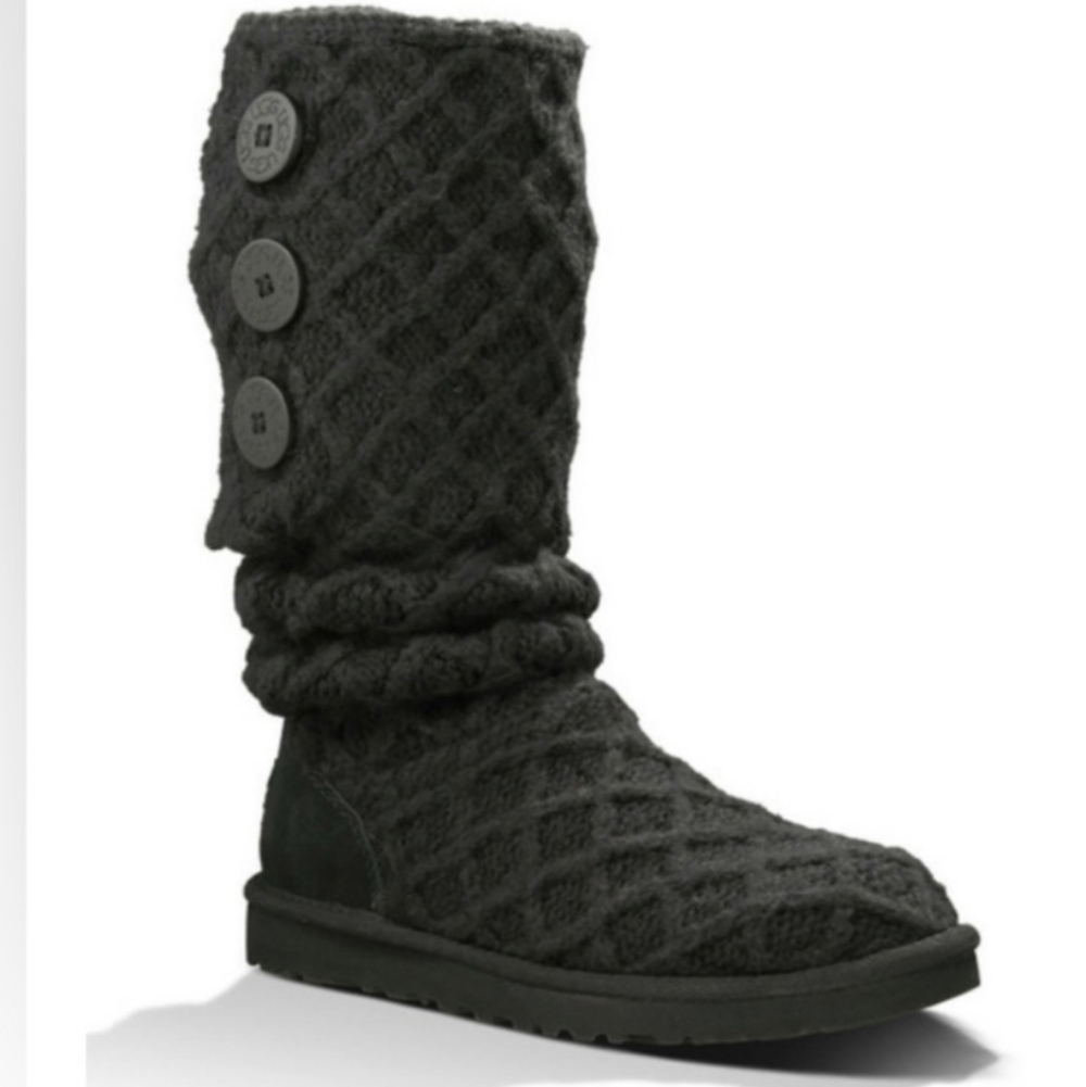 Ugg Australia Women Lattice  3066 Sweater Cardi Tripple Button Boots shoes 8